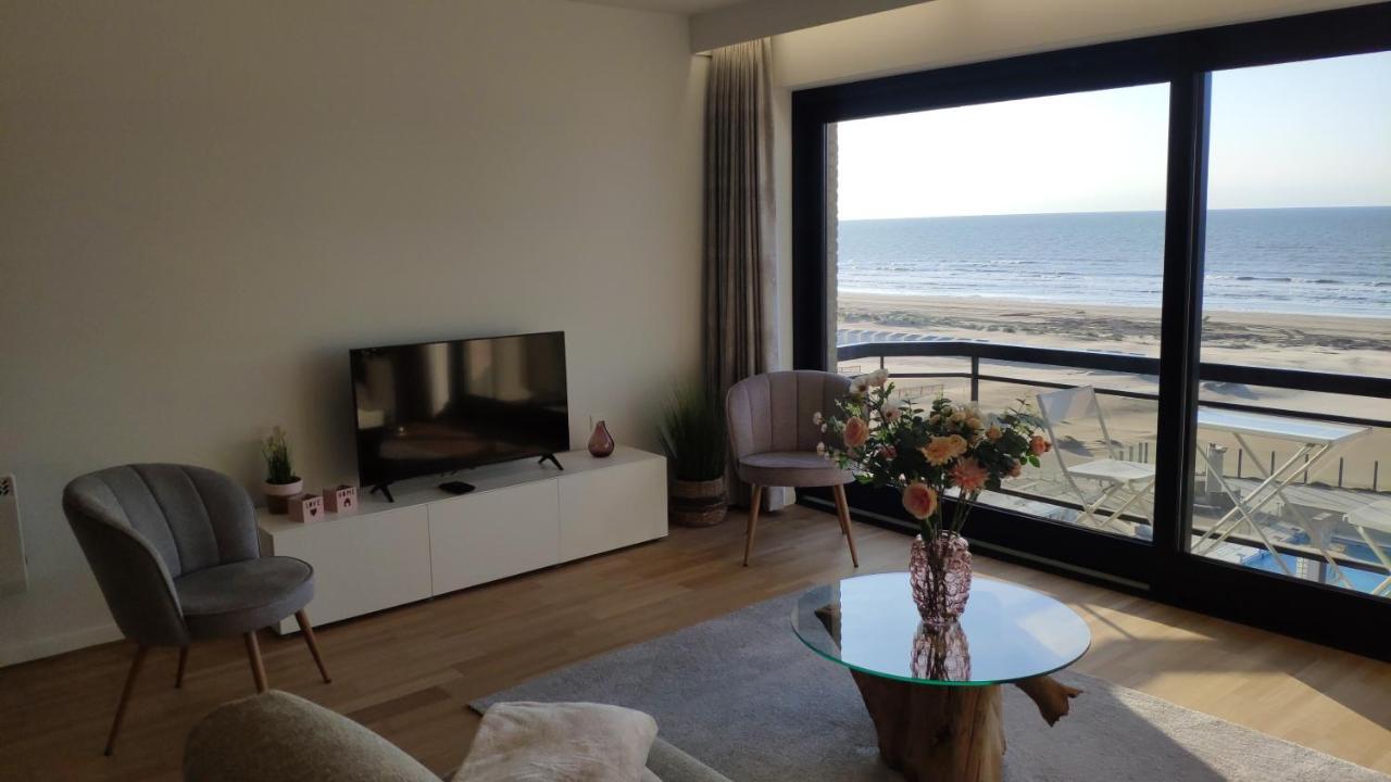 Zeezicht Vanop Het 6 De Verdiep Oostduinkerke Buitenkant foto